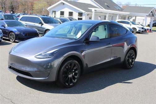 2023 Tesla Model Y Long Range Dual Motor All-Wheel Drive