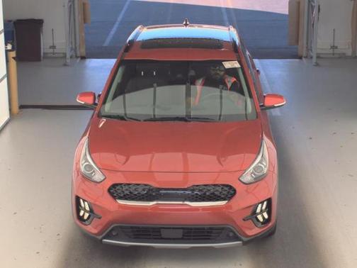 2022 Kia Niro Touring SE
