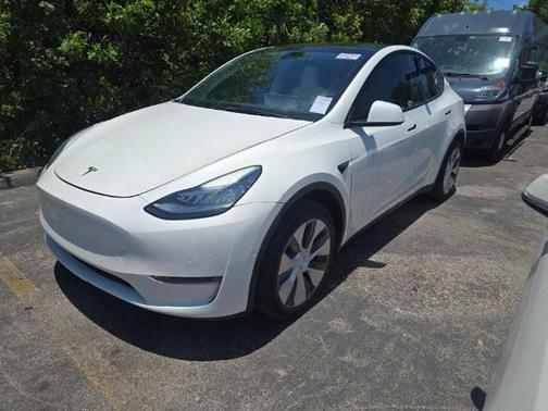 2021 Tesla Model Y Long Range Dual Motor All-Wheel Drive