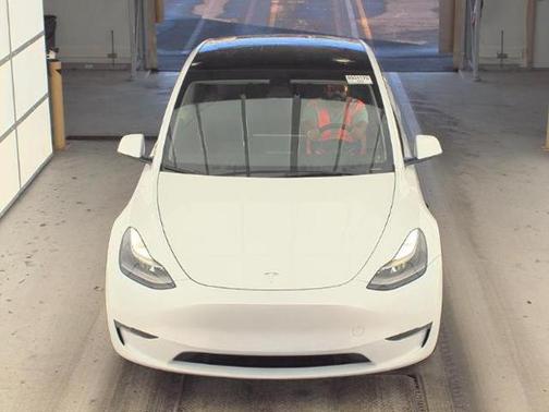 2022 Tesla Model Y Performance Dual Motor All-Wheel Drive
