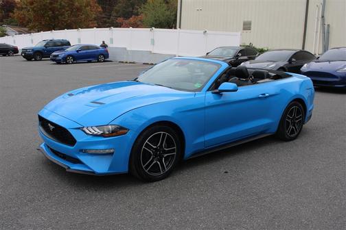2023 Ford Mustang EcoBoost Premium