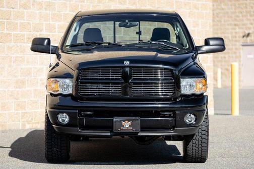 Black 2004 Dodge Ram 2500
