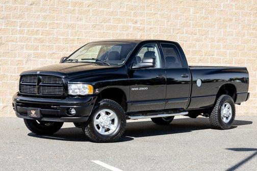 Black 2004 Dodge Ram 2500