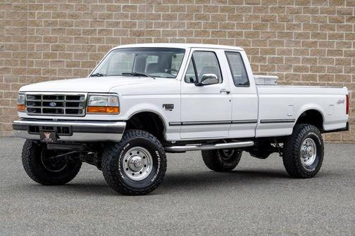 White 1996 Ford F-250 HD