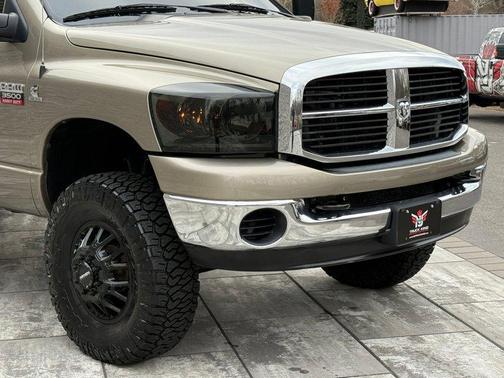 Gold 2009 Dodge Ram 3500