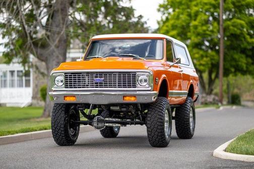 Orange 1972 Chevrolet Blazer