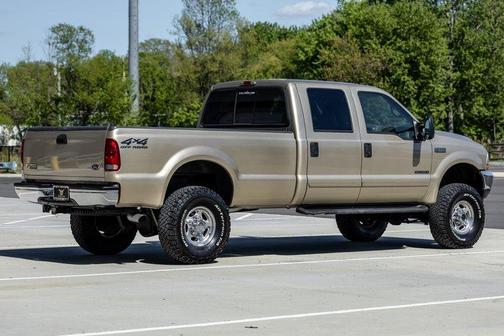 Gold 2001 Ford F-250 XL