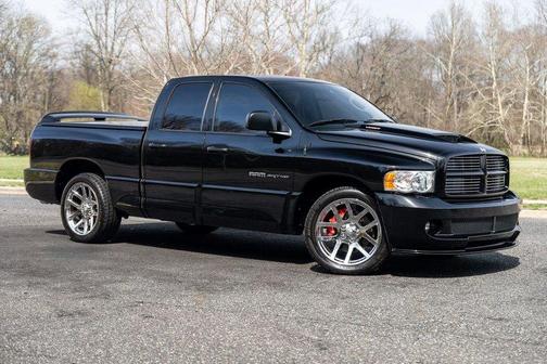 Black 2005 Dodge Ram 1500