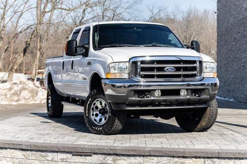 White 2003 Ford F-350 XL