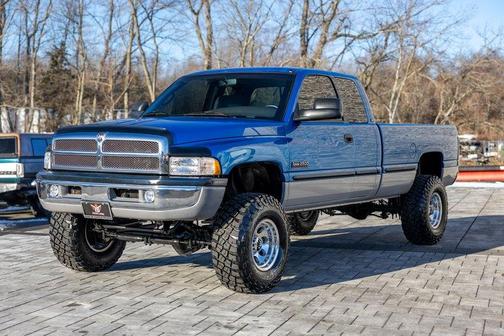 Blue 1999 Dodge Ram 2500 HD