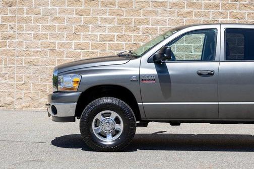 Gray 2008 Dodge Ram 2500