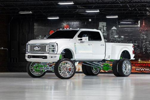White 2024 Ford F-450