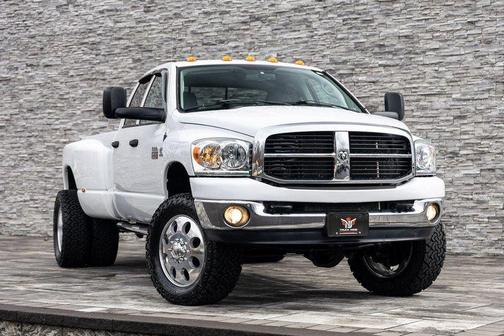 White 2007 Dodge Ram 3500