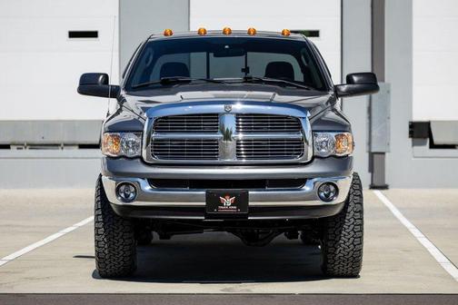 Gray 2005 Dodge Ram 2500