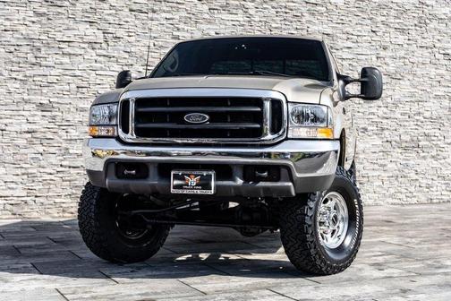 Gold 2000 Ford F-250 Super Duty