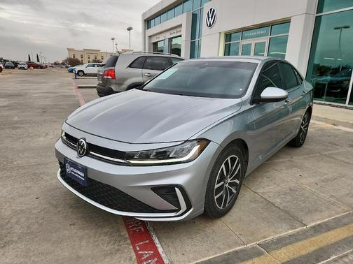 2025 Volkswagen Jetta 1.5T SE