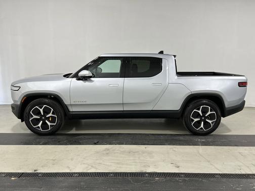 2023 Rivian R1T Adventure Quad Motor Large Pack