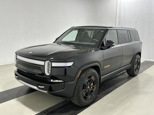 2022 Rivian R1S Launch Edition