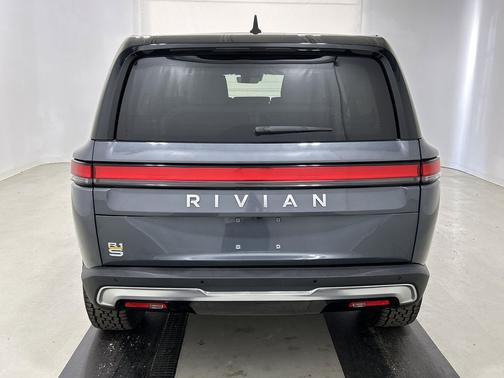 2023 Rivian R1S Launch Edition