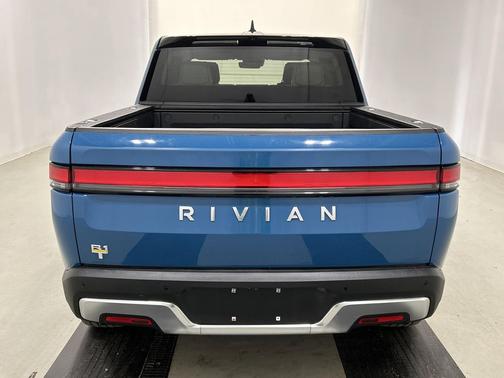 2023 Rivian R1T Adventure Quad Motor Large Pack