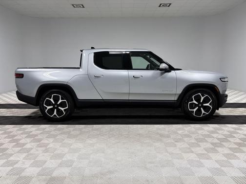 LA Silver 2024 Rivian R1T Adventure Package