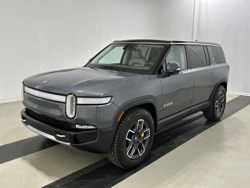 2023 Rivian R1S Launch Edition