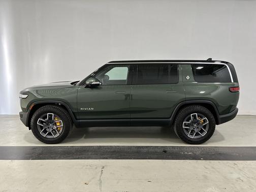 2024 Rivian R1S Adventure Quad Motor Large Pack