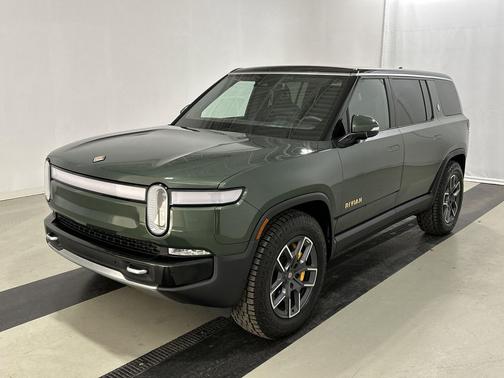 2024 Rivian R1S Adventure Quad Motor Large Pack