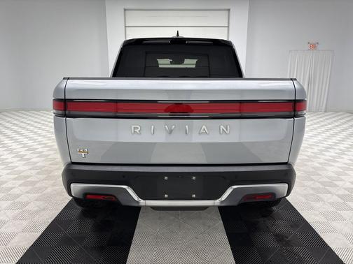 2023 Rivian R1T Adventure Quad Motor Large Pack