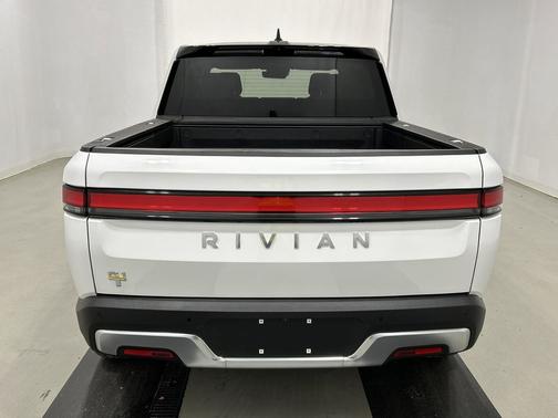 2023 Rivian R1T Adventure Quad Motor Large Pack