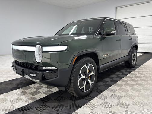 Forest Green 2023 Rivian R1S Adventure