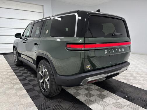 Forest Green 2023 Rivian R1S Adventure