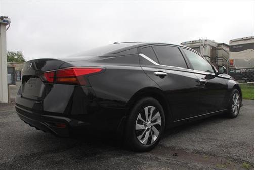 2020 Nissan Altima S FWD