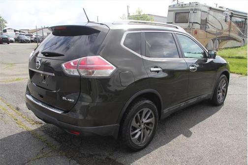 2016 Nissan Rogue SL