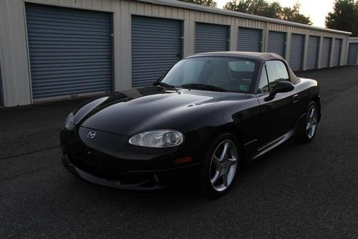 2003 Mazda MX-5 Miata LS
