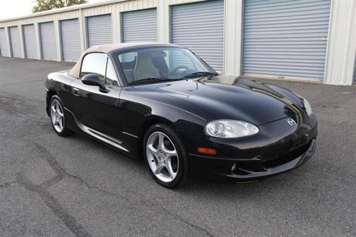 2003 Mazda MX-5 Miata LS