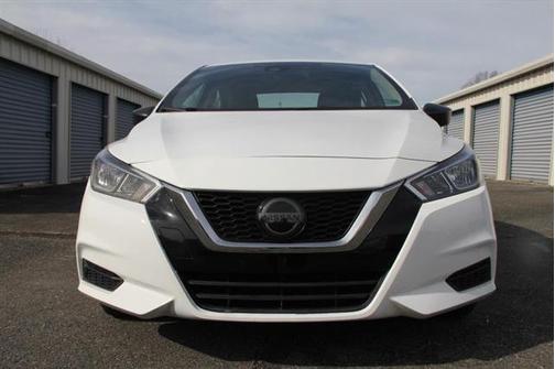 2020 Nissan Versa 1.6 S
