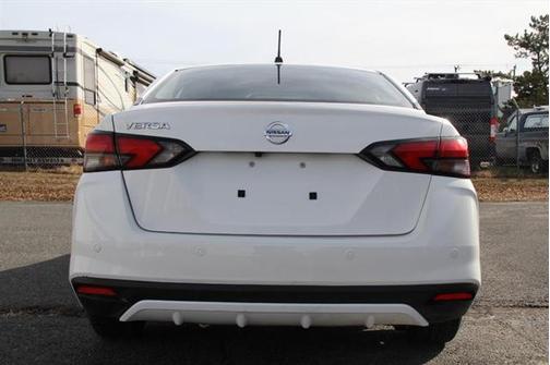 2020 Nissan Versa 1.6 S