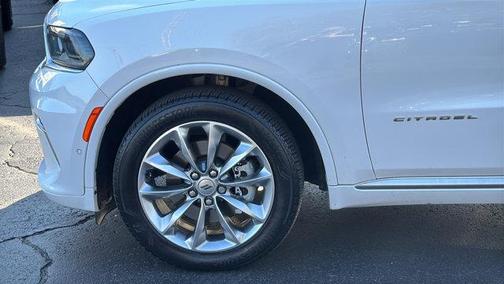 White Knuckle Clearcoat 2023 Dodge Durango Citadel AWD