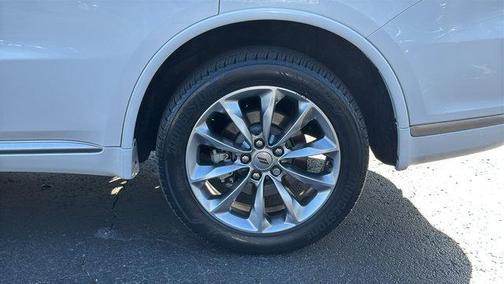White Knuckle Clearcoat 2023 Dodge Durango Citadel AWD