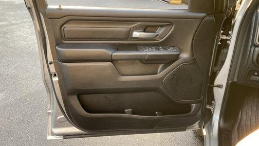 2025 RAM 1500 Warlock Crew Cab 4x4 5'7' Box