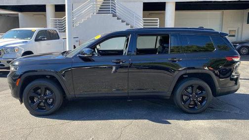 2022 Jeep Grand Cherokee L Altitude