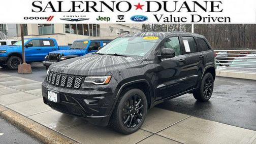 2022 Jeep Grand Cherokee Laredo