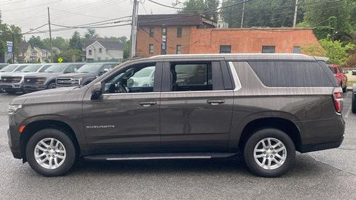 2021 Chevrolet Suburban LT