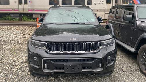 2023 Jeep Grand Cherokee Overland