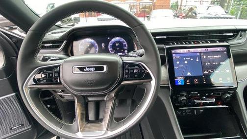 2023 Jeep Grand Cherokee Overland