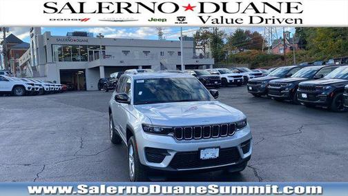 2025 Jeep Grand Cherokee Laredo