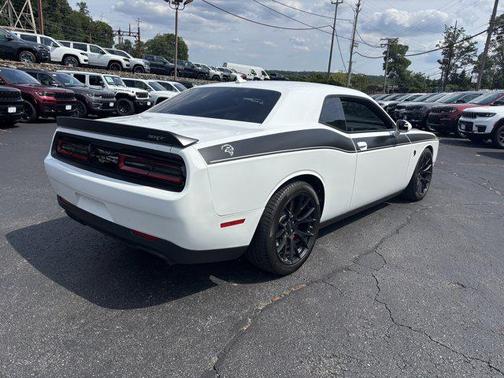 2015 Dodge Challenger SRT Hellcat
