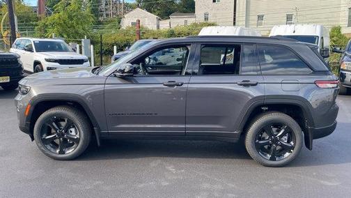 2025 Jeep Grand Cherokee Limited X
