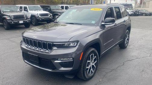 2025 Jeep Grand Cherokee Limited X